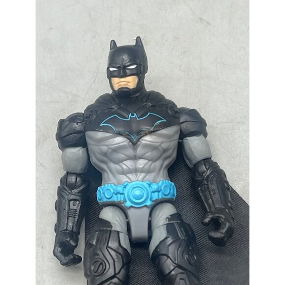 Spin Master DC Comics bat-tech Batman Blue Belt Action Figure 4" #D031 gray READ - Picture 2 of 6